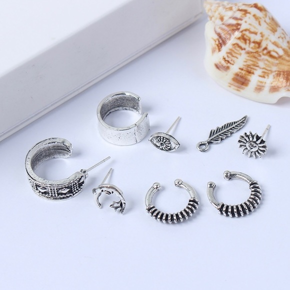 Trendy Retro Style Earring Set - Picture 2 of 3
